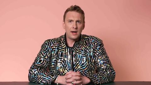 Joe Lycett stellt David Beckham ein Ultimatum