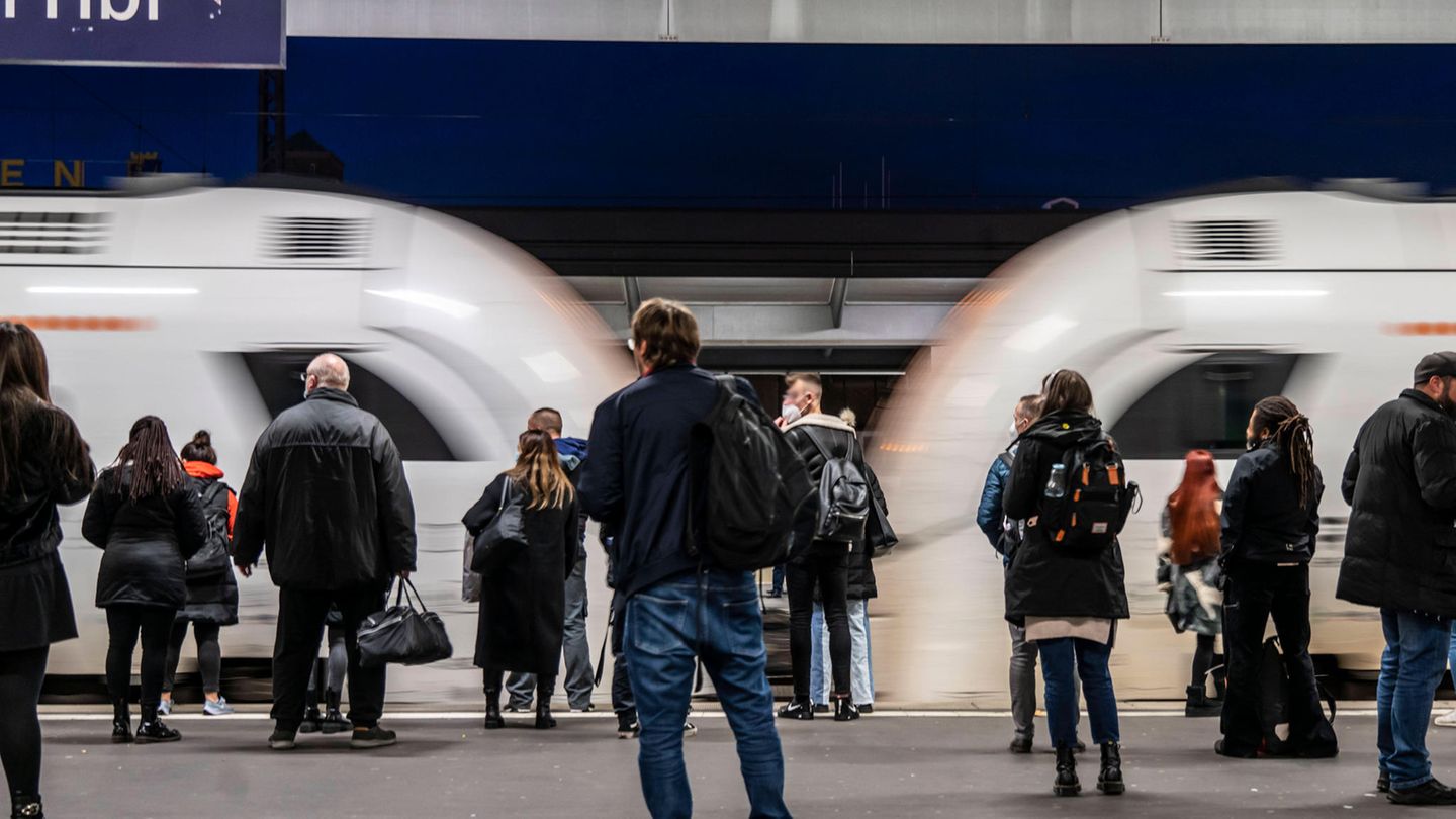 Deutsche Bahn slows down uniform train traffic in Europe