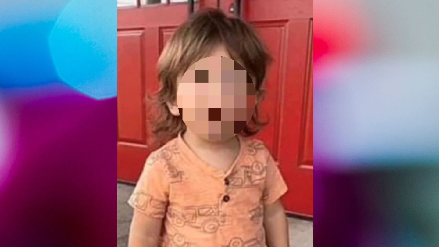 Foto zeigt den zweijährigen vermissten Quinton S. aus den USA