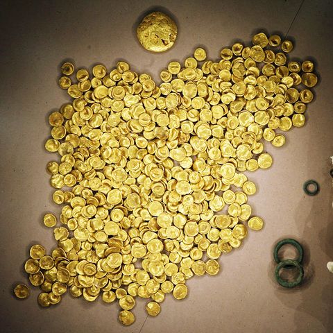 Tief im Boden eingelassen wird im Kelten- und Römermuseum in Manching bei Ingolstadt der keltische Goldschatz ausgestellt