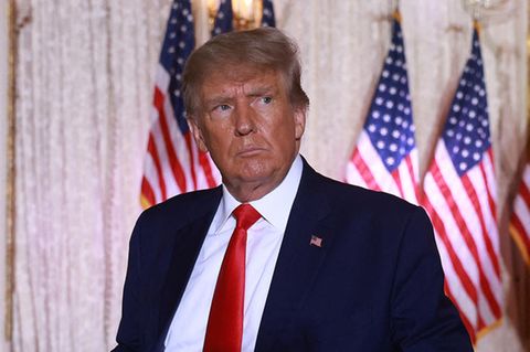 Ex-US-Präsident Donald Trump mit einem skeptischen Blick