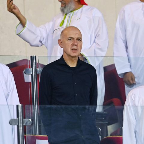 Bernd Neuendorf beim Testspiel der WM 2022