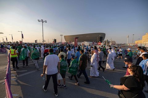 Fans nach dem WM-Vorrundenspiel Argentinen gegen Saudi-Arabien in Lusail, Katar