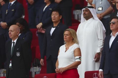 Video: WM in Katar: Faeser trägt bei Deutschland-Spiel "One Love"-Armbinde