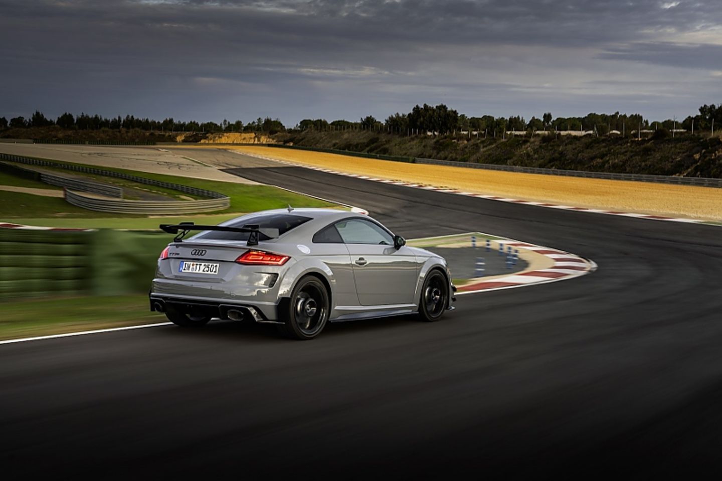 Audi TT RS Iconic Edition