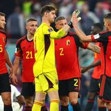 Die Rolle des Geheimfavoriten kennen die Belgier zur Genüge. Vermutlich waren sie es einfach leid, immer wieder hoch gehandelt zu werden, um dann doch die Erwartungen nicht zu erfüllen. Sodass sie in Katar einfach beschlossen haben, gleich im ersten Spiel mit einer mittelmäßigen Leistung die Fans gar nicht erst auf den Geschmack kommen zu lassen. Der 1:0-Sieg gegen Kanada fiel jedenfalls glanzlos aus