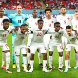 Das Team aus Kanada ist ein Beispiel dafür, dass man auch mit einer Niederlage zum Start zu den Gewinnern zählen kann. Der erfrischende Auftritt der Kanadier rund um Bayern-Profi Alphonso Davies brachte den Favoriten aus Belgien immer wieder in Verlegenheit. Womöglich reicht es nicht zum Einzug ins Achtelfinale, den Einzug in die Herzen der Fans haben die Boys aus Kanada jedenfalls geschafft