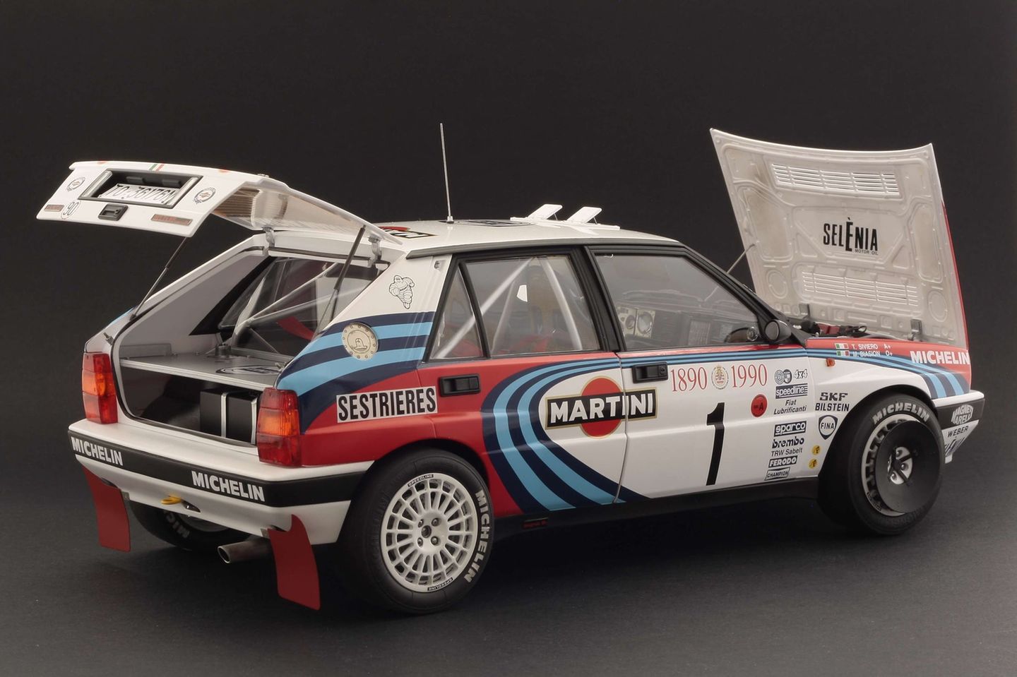Sieger Kategorie Q - Modellbau: Diverse Maßstäbe  Lancia Delta Integrale HF 16V   Italeri in 1:12, Preis: 199,99 Euro