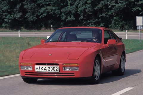 Porsche 944