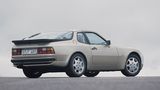 Porsche 944