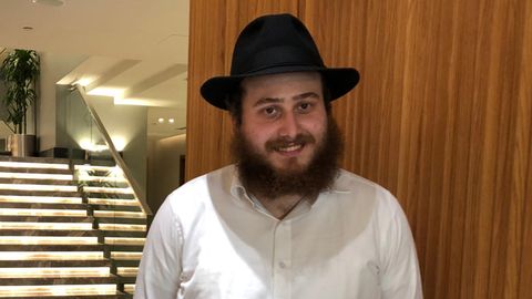 Rabbi Eli Chitrik hat in Katar, wie er sagt, noch keine einzige Anfeindung erlebt