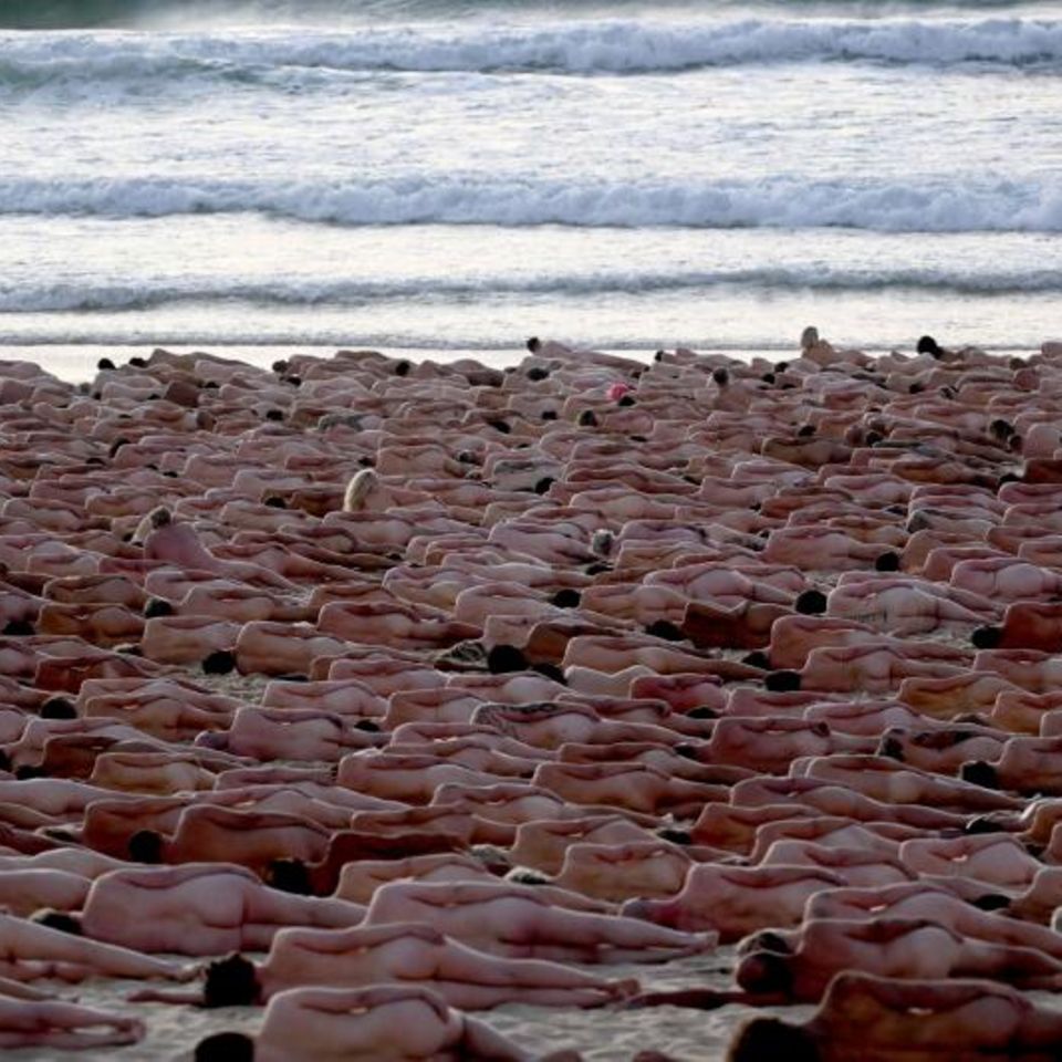 Nackte Menschen am Strand von Sydney