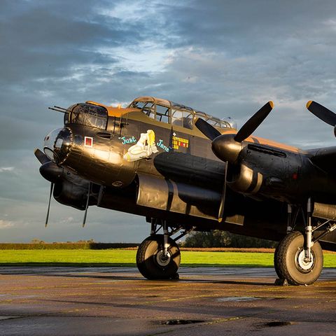 Die "Just Jane" steht kurz davor, sie wieder in die Luft erheben zu können.