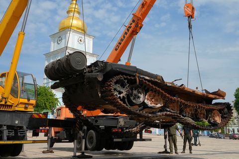 Alte Sowjet-Systeme eingesetzt: "Russland hält strategisches Potenzial zurück"