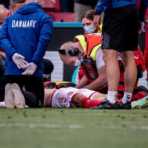 Helfer retten Nationalspieler Christian Eriksen das Leben
