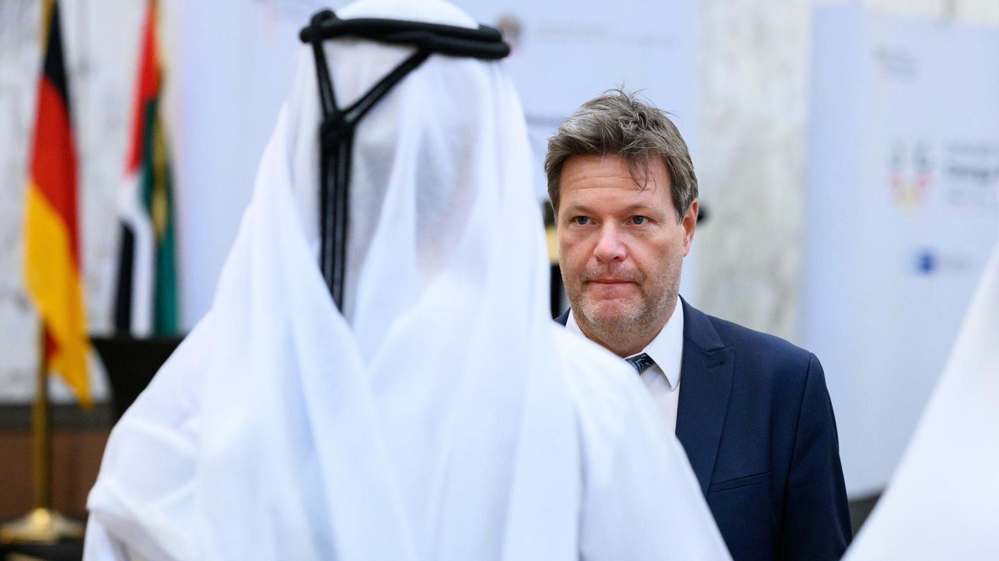 Opinion: The gas deal with Qatar is not nice, but necessary