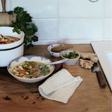 Hausmittel: Hühnersuppe gegen Erkältung