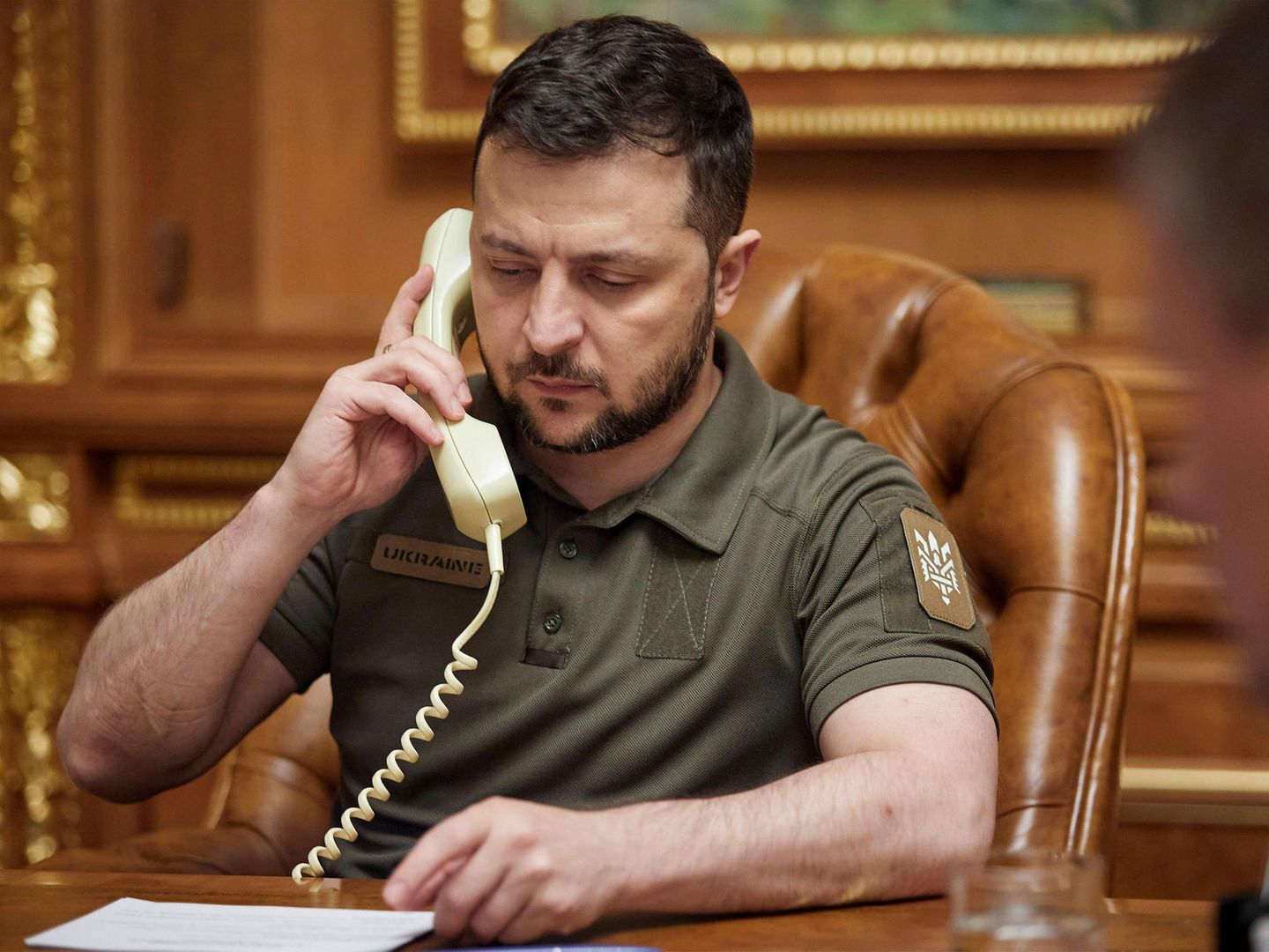 selenskyj-telefon.jpg