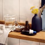 Hausmittel: Nasenspülung mit Salz gegen Infektionen