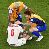 Pure Enttäuschung: Gemeinsam spenden Deandre Yedlin und Josh Sargent dem Iraner Saeid Ezatolahi Trost.