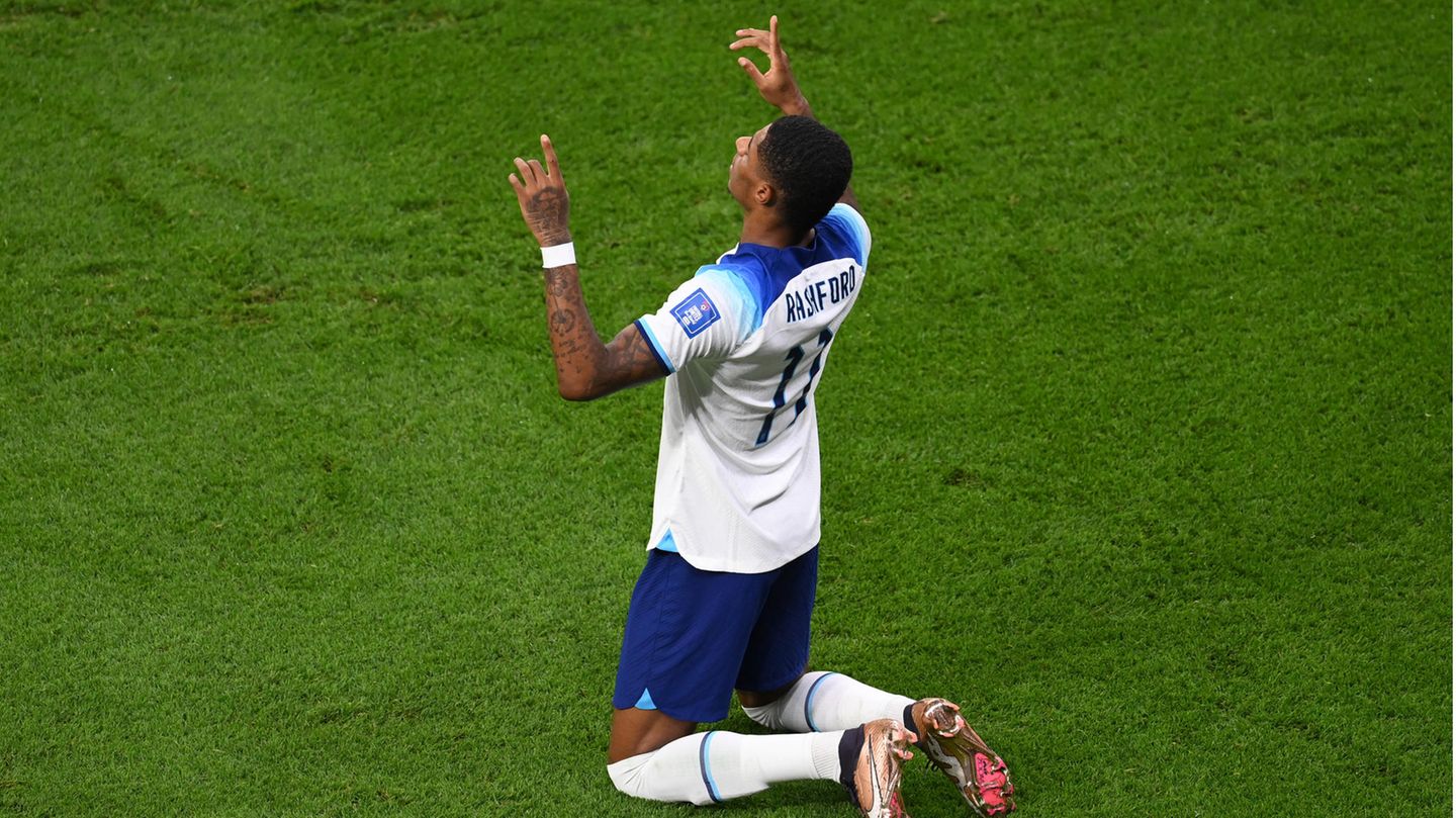 Marcus Rashford gedenkt einem verstorbenen Freund bei der WM i