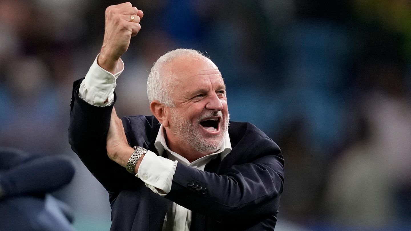 Graham Arnold
