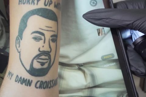 Umstrittener Rap-Star: So werden Sie Ihr Kanye-Tattoo gratis los