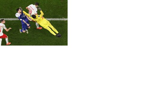 Wojciech Szczesny, Lionel Messi