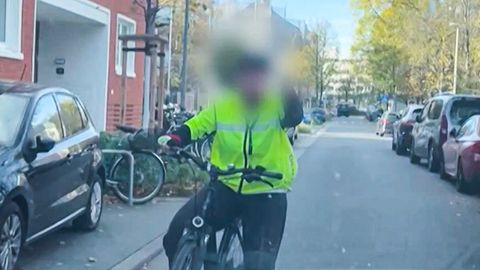 Viral-Video: Vorfahrts-Streit in Hannover eskaliert