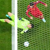 Alles läuft nach Plan  Nur eine Minute nach dem deutschen Führungstreffer jubelt auch Spanien gegen Japan. Alvaro Morata trifft aus kurzer Distanz zur frühen Führung. Stand jetzt wäre das deutsche Team weiter. 