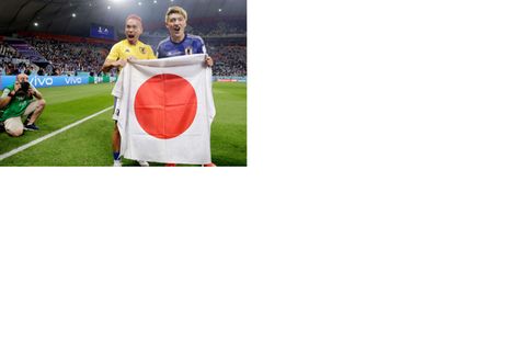 Ritsu Doan, Yuto Nagatomo