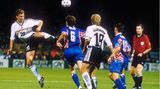 WM 1998: Wieder ist im Viertelfinale Endstation für die deutsche Mannschaft. Gegen Kroatien unterliegt das Vogts-Team in Frankreich mit 0:3. Einige Wochen später tritt der Bundestrainer zurück.