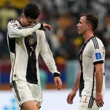 WM 2022: Das 1:2 zum Auftakt gegen Japan wirkt als schwere Hypothek. Das 1:1 gegen Spanien und das 4:2 gegen Costa Rica sind danach zu wenig, um das erneute Aus in der Gruppenphase zu verhindern. Flick will das DFB-Team trotzdem zur Heim-EM 2024 führen.