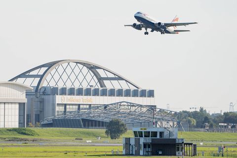 Die Lufthansa-Werft am Flughafen Hamburg