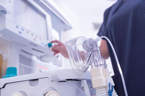 Ein Sauerstoffgerät in einem Krankenhaus als Symbolfoto zu einer Story aus Mannheim