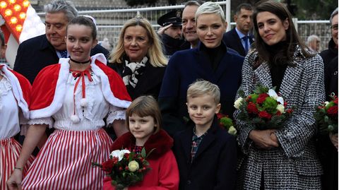 Vip News: Charlène von Monaco eröffnet mit ihren Zwillingen den Weihnachtsmarkt
