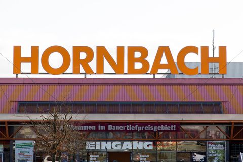 In einem Baumarkt bei Hannover kam ein 13 Monate altes Kind bei einem Unfall ums Leben