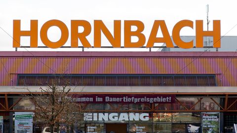 In einem Baumarkt bei Hannover kam ein 13 Monate altes Kind bei einem Unfall ums Leben