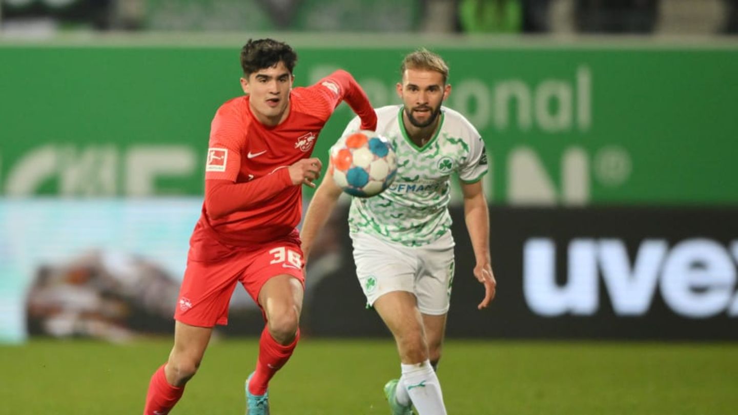 Hugo Novoa Ramos, Simon Asta