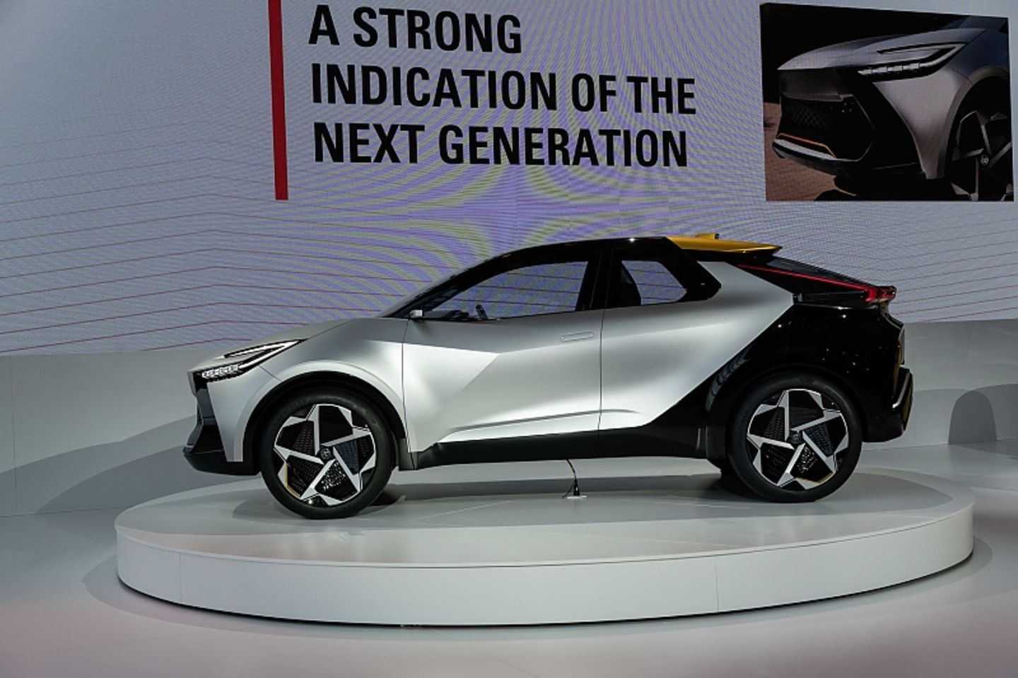 Toyota CH-R Prologue
