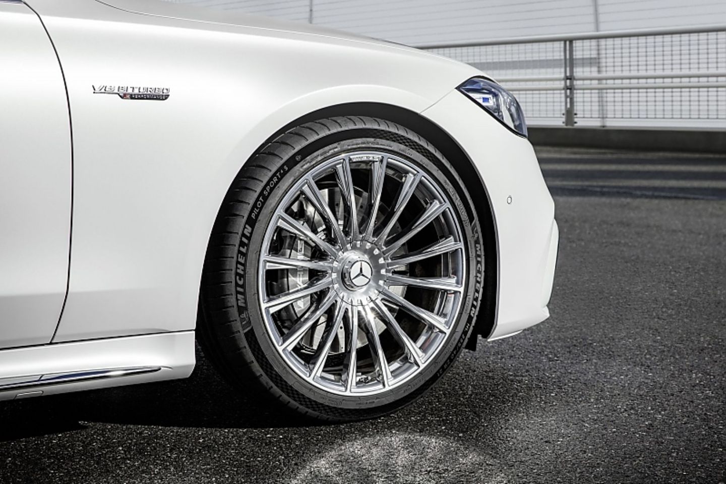 Mercedes AMG S 63 E Performance
