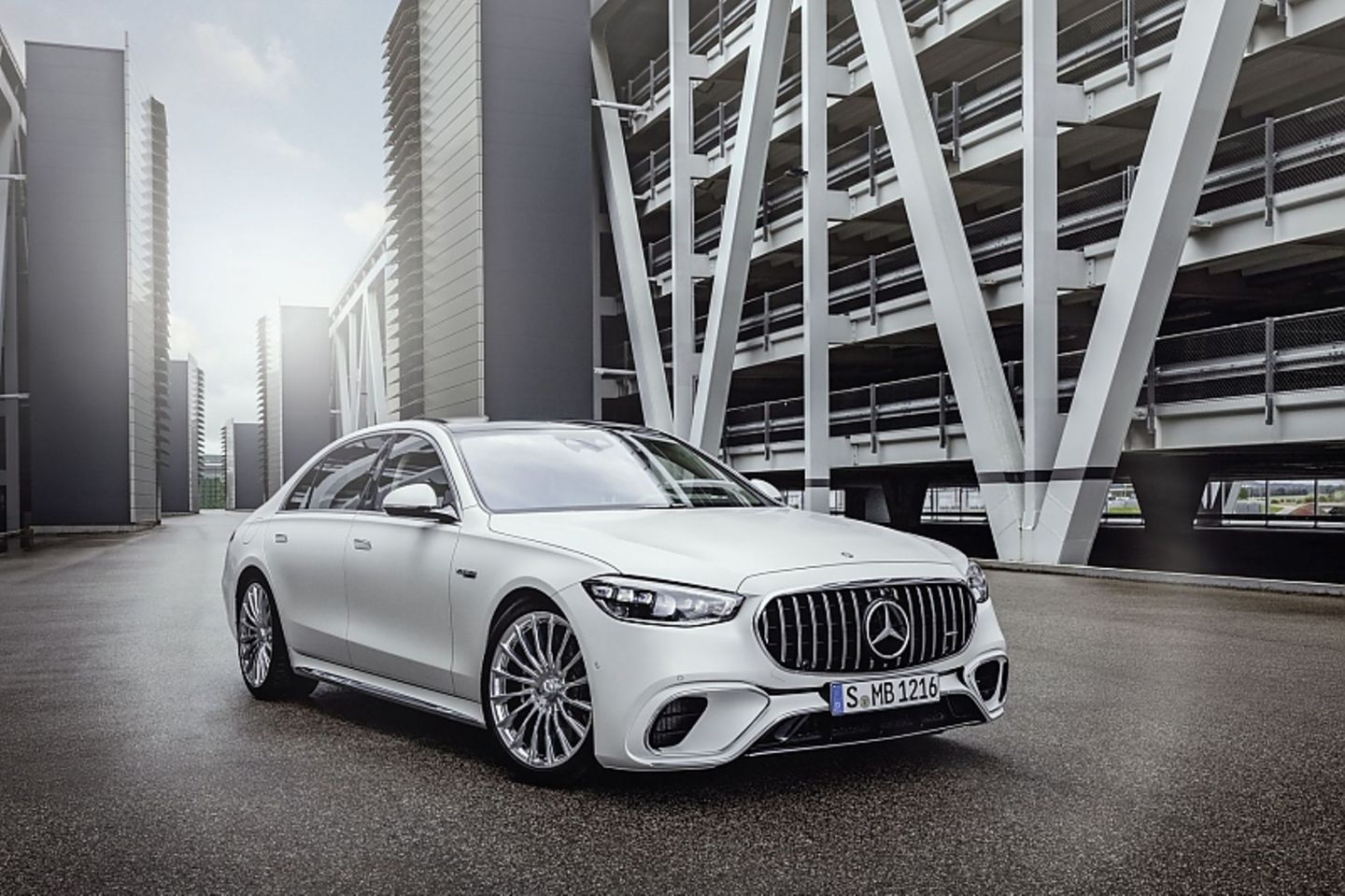 Mercedes AMG S 63 E Performance