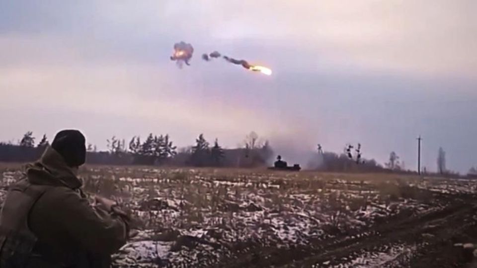 Abschuss eines Marschflugkörpers durch einen Gepard.