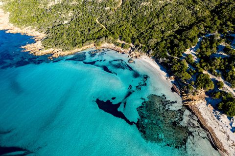 Traumstrand mit Karibikflair: Grande Pevero auf Sardinien