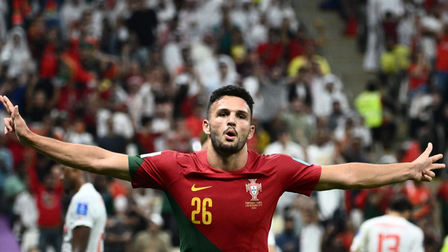 Goncalo Ramos feiert sein Tor zum 5:1