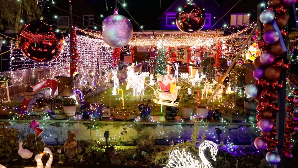 Weihnachtsbeleuchtung eines Elektrikers: Mann sammelt über 21 Jahre rund 30.000 Festtagslichter