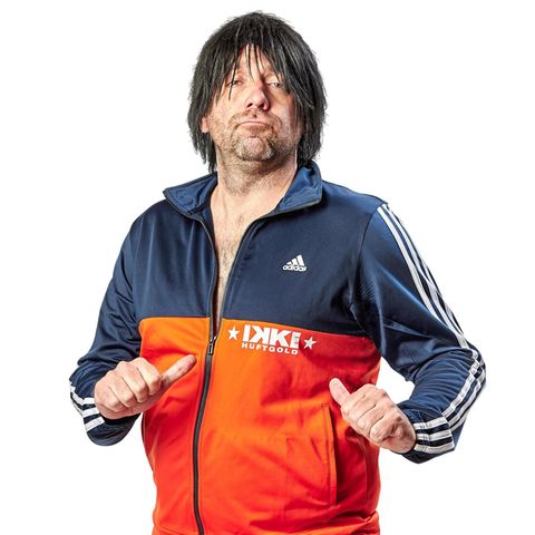 So kennen ihn die Fans vom Ballermann: Ikke Hüftgold in seinem Bühnenoutfit
