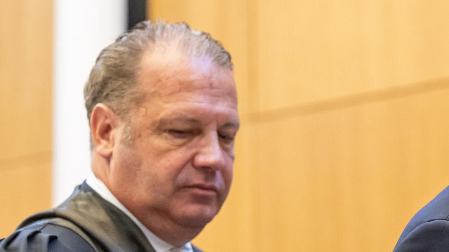 Strafverteidiger Alfred Dierlamm