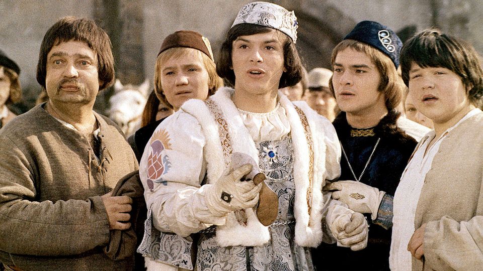 "Drei Haselnüsse für Aschenbrödel": Wie sieht der Prinz heute aus? "Drei Haselnüsse für Aschenbrödel": Wie sieht der Prinz heute aus?