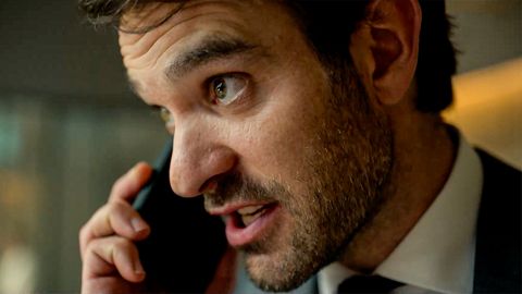 "Er ist ein Doppelagent": Spionage-Miniserie "Treason" im nervenaufreibenden Trailer